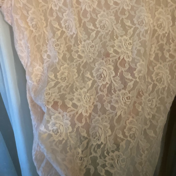 Never Worn, Half Sheer with Floral Pattern, Lace, Light Pink T Shirt. - Picture 2 of 3